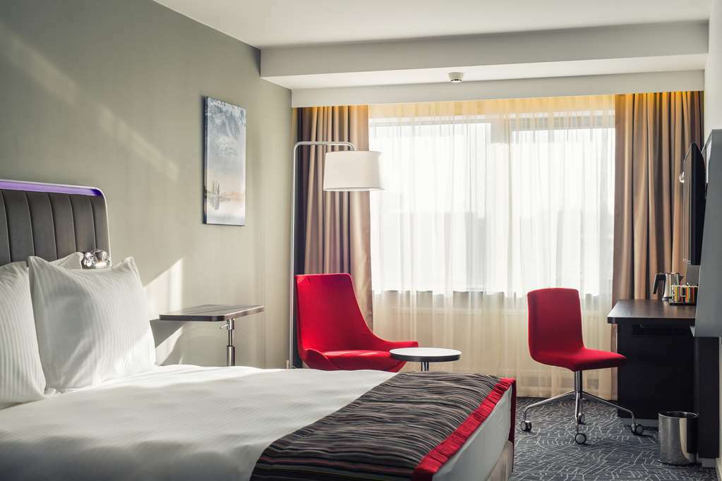 Park Inn By Radisson Kyiv Troyitska Room photo